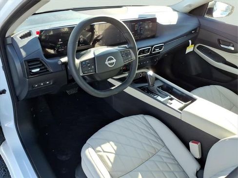New 2026 Nissan Sentra SL w/ Floor Mat Package FWD image 9