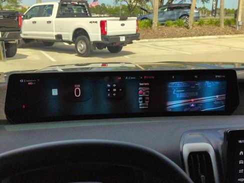 Certified 2025 Ford Expedition Max Active AWD/4WD image 28