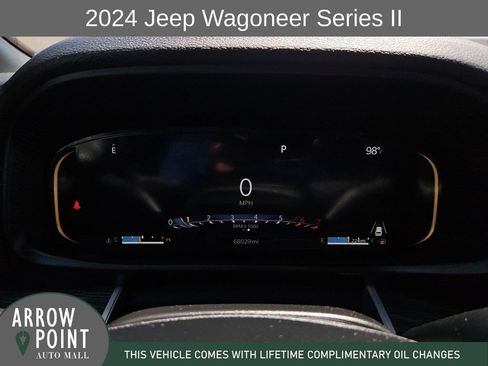 Used 2024 Jeep Wagoneer Series II w/ Flexible Seating Group RWD image 26
