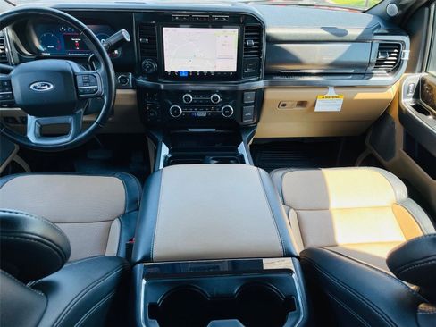 Used 2023 Ford F250 Lariat w/ Lariat Ultimate Package AWD/4WD image 24