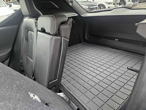 Certified 2025 Volvo XC40 B5 Core w/ Protection Package Premier image 20