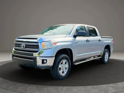 Used 2014 Toyota Tundra SR5 w/ SR5 Upgrade Package