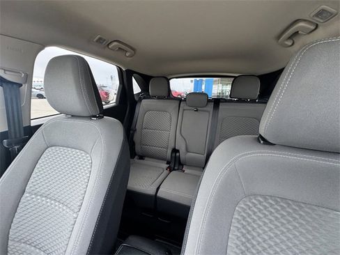 Used 2020 Ford Escape SE image 29