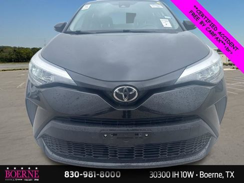 Used 2021 Toyota C-HR LE FWD image 5