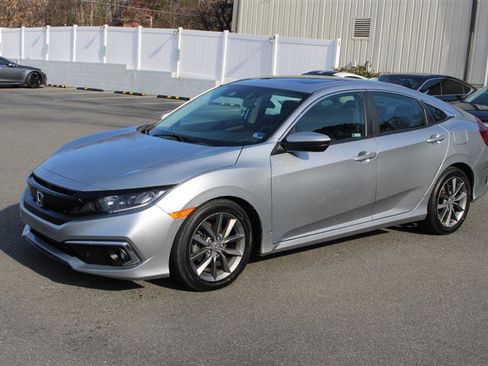 Used 2019 Honda Civic EX image 4