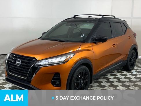 Used 2022 Nissan Kicks SR w/ Interior Electronics Package image 4