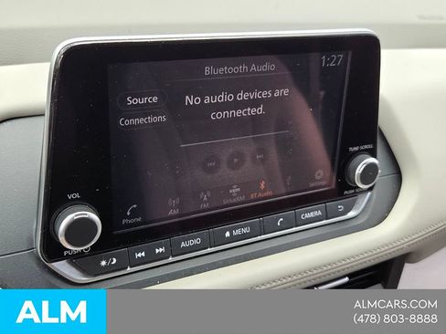 Used 2025 Nissan Rogue SV AWD/4WD image 20
