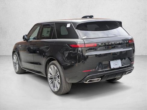 New 2026 Land Rover Range Rover Sport Dynamic SE image 9