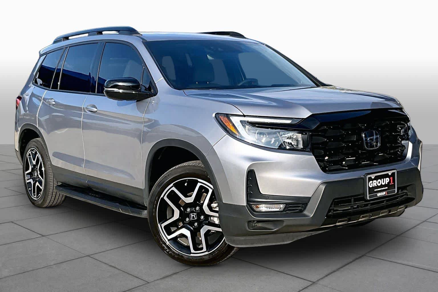 Used 2023 Honda Passport Elite image 3