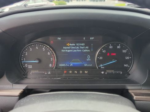 Used 2020 Ford Explorer Limited w/ Class III Trailer Tow Package RWD image 10