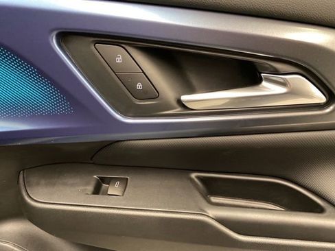 New 2026 Chevrolet Equinox EV LT AWD/4WD image 21