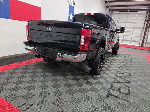 Used 2022 Ford F250 Lariat w/ Lariat Ultimate Package AWD/4WD image 18