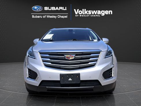 Used 2018 Cadillac XT5 Premium Luxury FWD image 3