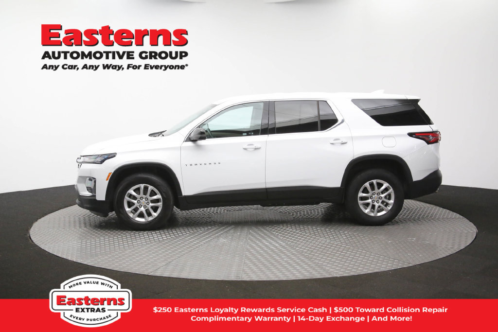 Used 2023 Chevrolet Traverse LS FWD image 58
