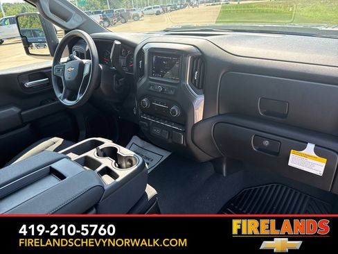 New 2025 Chevrolet Silverado 2500 Custom w/ Custom Value Package image 35