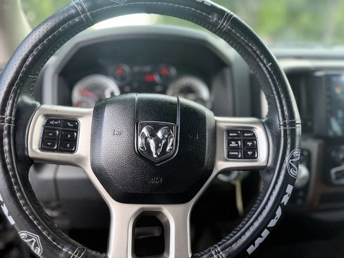 Used 2014 RAM 1500 Laramie AWD/4WD image 13