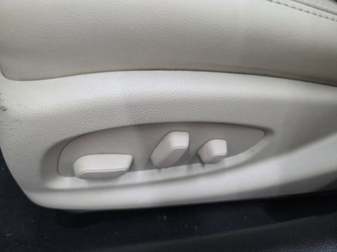 Used 2017 Cadillac ATS Luxury image 38