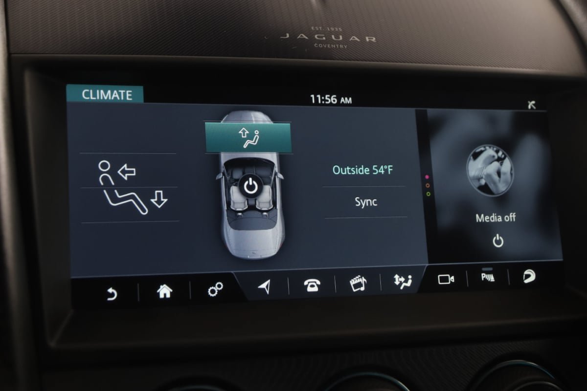 Used 2024 Jaguar F-TYPE R-Dynamic RWD image 35
