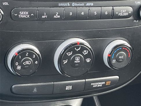 Used 2016 Kia Soul image 20