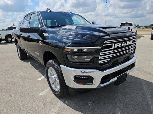 New 2026 RAM 2500 Laramie w/ Sport Appearance Package image 40
