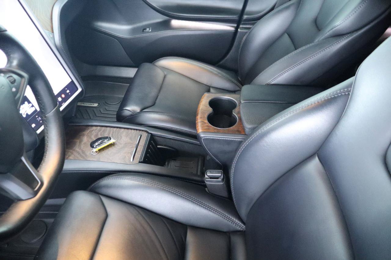 Used 2018 Tesla Model S 100D AWD/4WD image 17