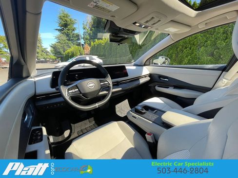 Used 2023 Nissan Ariya FWD image 35