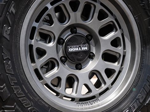 New 2026 Ford Bronco Outer Banks AWD/4WD image 18