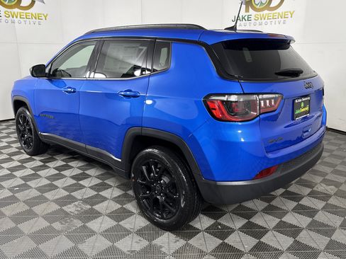 New 2026 Jeep Compass Latitude image 5