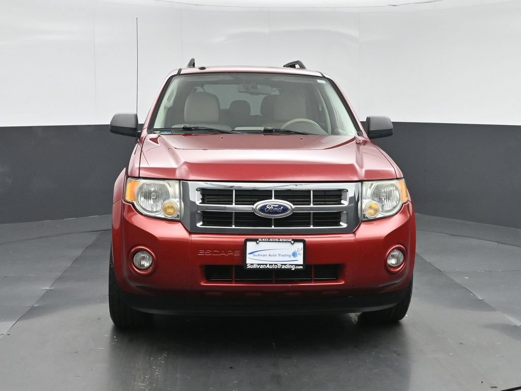Used 2010 Ford Escape XLT FWD image 2