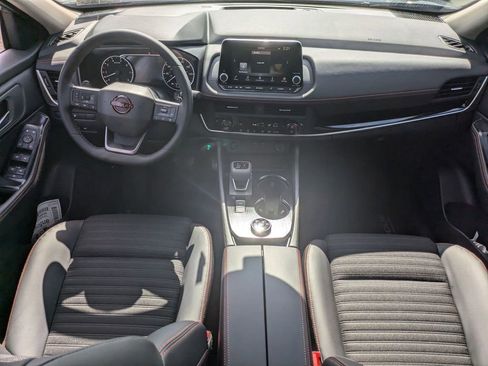 New 2026 Nissan Rogue SV image 18