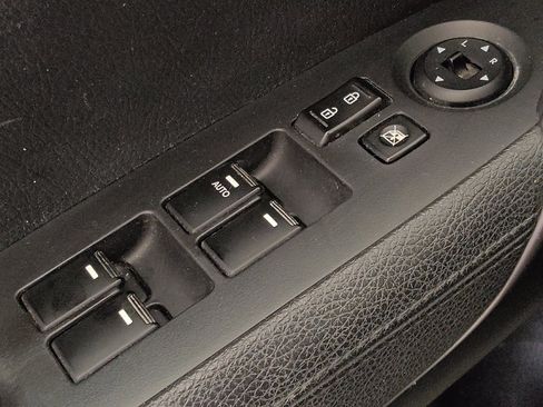 Used 2015 Kia Sorento LX image 27