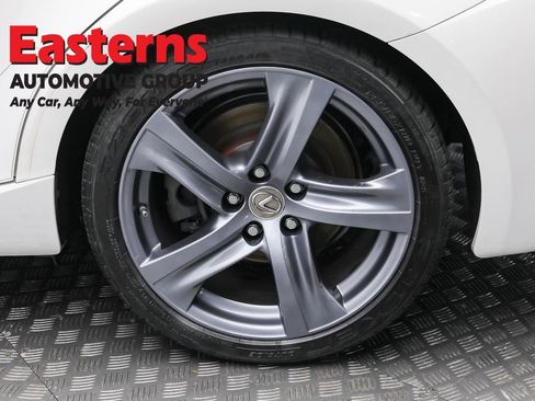 Used 2018 Lexus IS 300 AWD w/ Comfort Package image 8