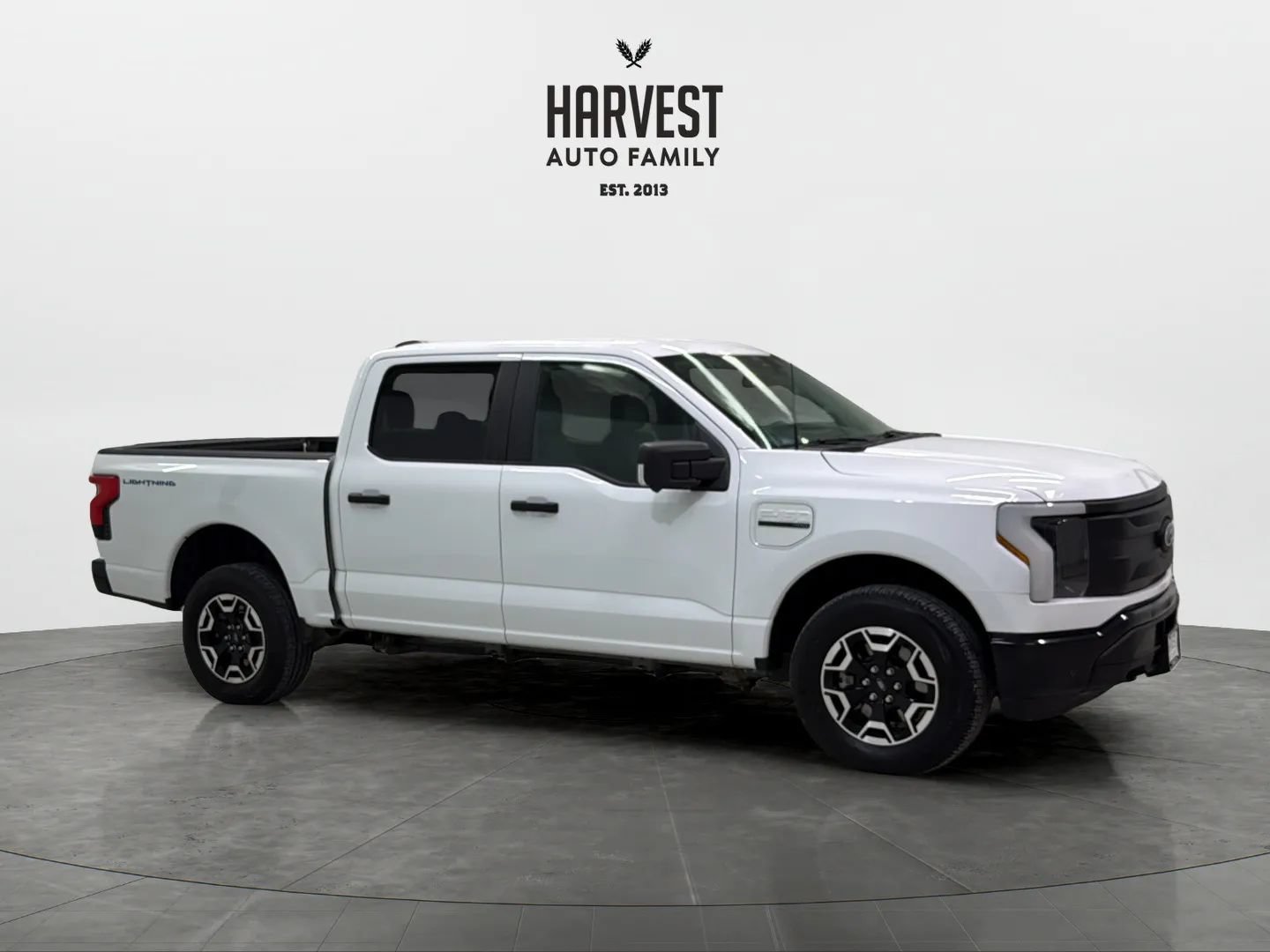 Used 2022 Ford F150 Lightning Pro w/ Tow Technology Package AWD/4WD image 9