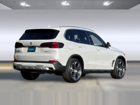 Used 2026 BMW X5 xDrive40i AWD/4WD image 8