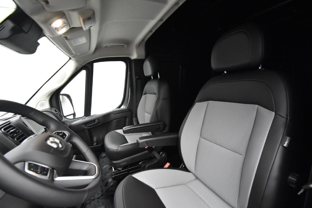 New 2026 RAM ProMaster 2500 w/ Cold Weather Group FWD image 34