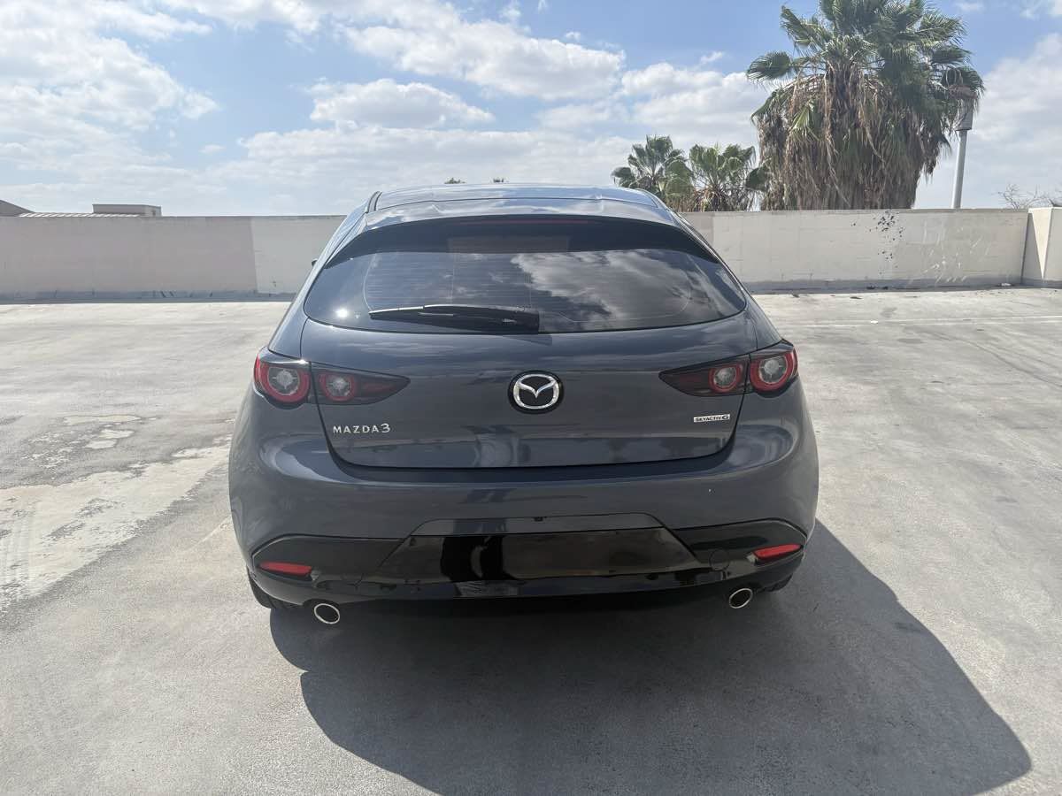 Used 2025 MAZDA MAZDA3 Carbon AWD/4WD image 12