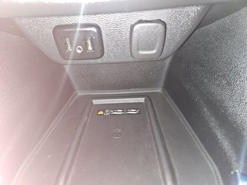 Used 2019 Chevrolet Traverse Premier w/ Redline Edition image 12