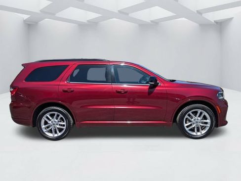 Used 2023 Dodge Durango GT RWD image 3