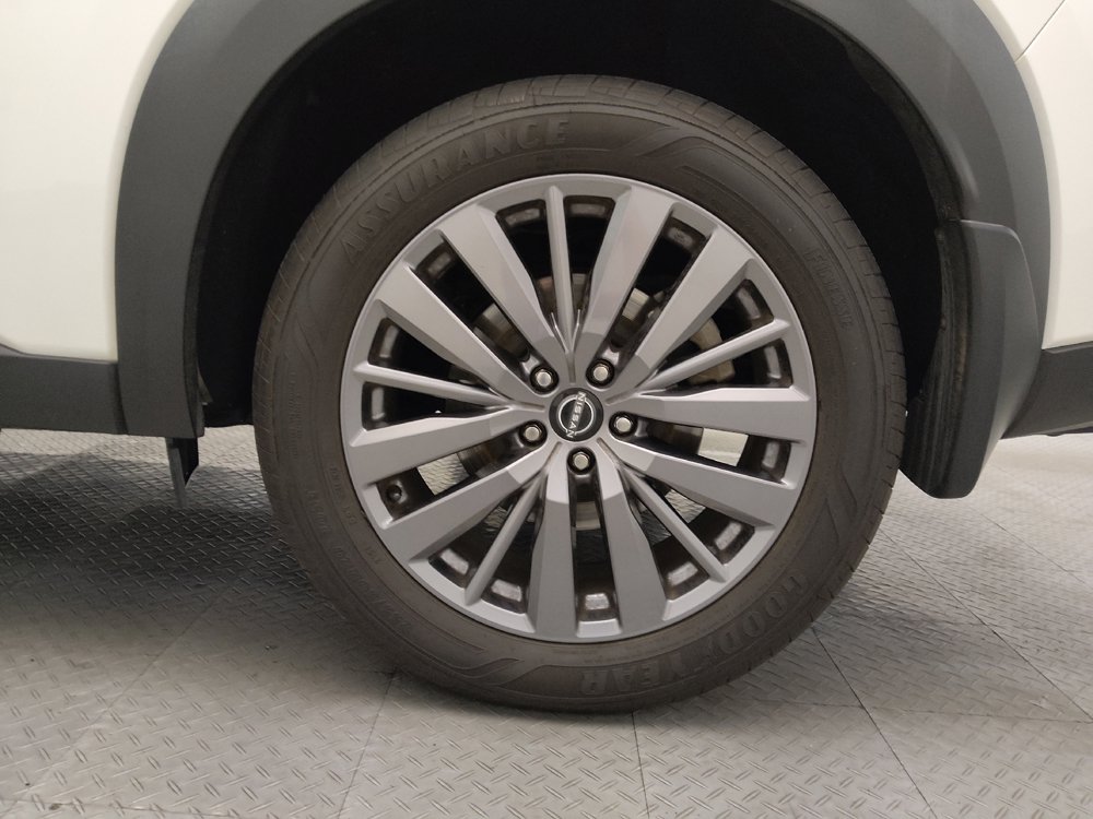 Used 2023 Nissan Pathfinder SL w/ SL Premium Package FWD image 31