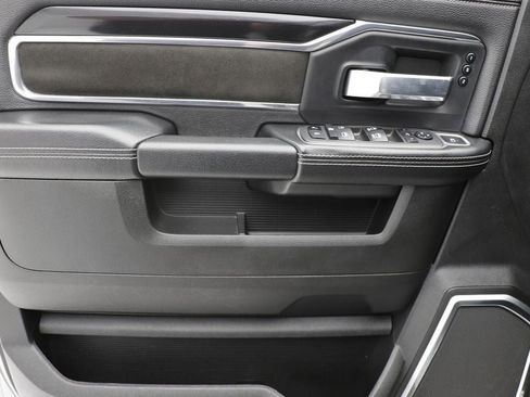 Used 2022 RAM 2500 Laramie image 25
