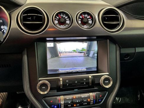 Used 2020 Ford Mustang Shelby GT500 w/ Technology Package image 23