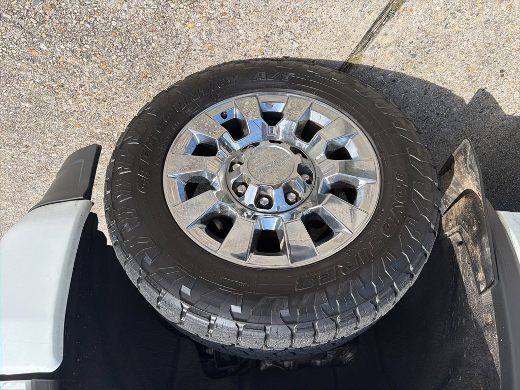 Used 2016 GMC Sierra 2500 Denali w/ Suspension Package, Off-Road AWD/4WD image 22