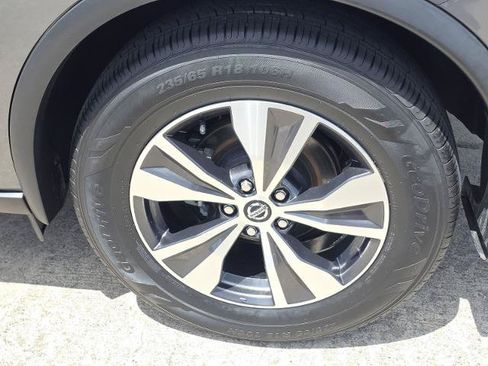 Certified 2022 Nissan Murano SV FWD image 13