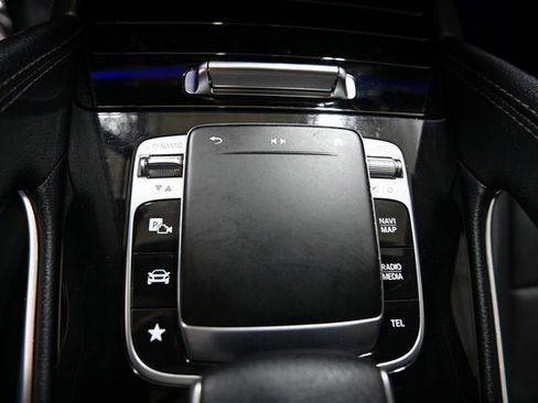 Used 2020 Mercedes-Benz GLS 450 4MATIC image 25