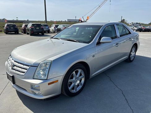Used 2007 Cadillac STS RWD image 8