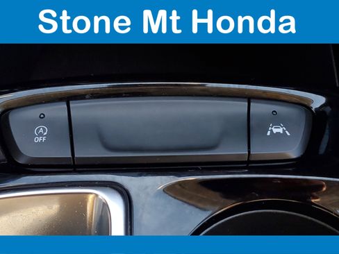 Used 2025 Chevrolet Trax LT w/ LT Convenience Package image 31