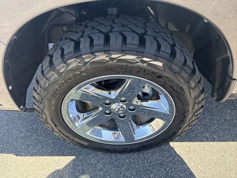 Used 2016 RAM 1500 Express AWD/4WD image 10