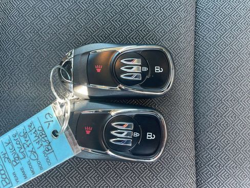 Used 2024 Buick Encore GX Preferred image 33