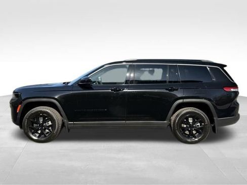 New 2026 Jeep Grand Cherokee L 4WD image 4