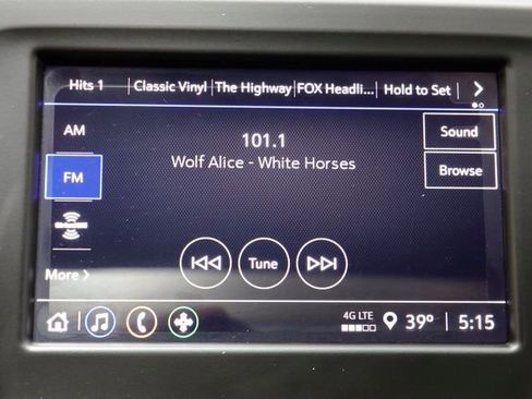 Used 2023 Chevrolet Equinox RS image 10